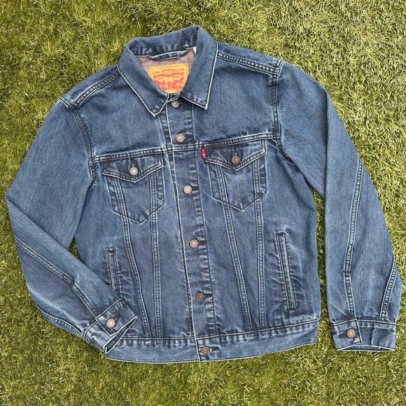 Levi's Jackets & Blazers - Levi’s Premium Denim Jean Original Trucker Jacket Dark Wash Mid Weight Classic M